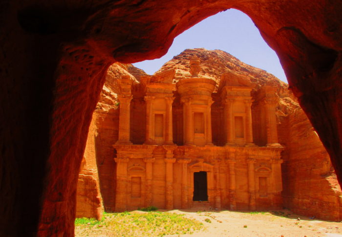 Petra Monasterio Lugares famosos por dentro