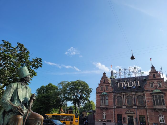 Estatua Hans Christian Andersen Curiosidades Copenhagen